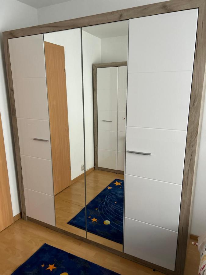 Lalelelor Apartment Suceava Luaran gambar